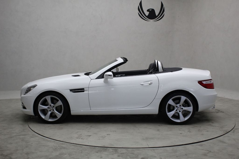 Foto do veículo MERCEDES-BENZ  SLK 250 2015 23.660 KM 149.000,00