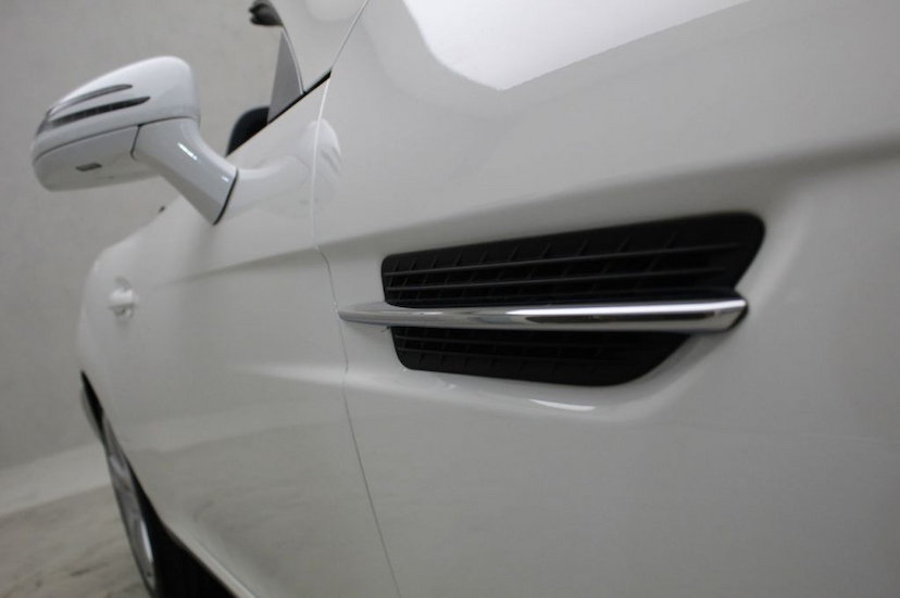 Foto do veículo MERCEDES-BENZ  SLK 250 2015 23.660 KM 149.000,00