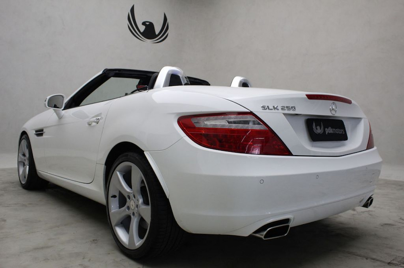Foto do veículo MERCEDES-BENZ  SLK 250 2015 23.660 KM 149.000,00