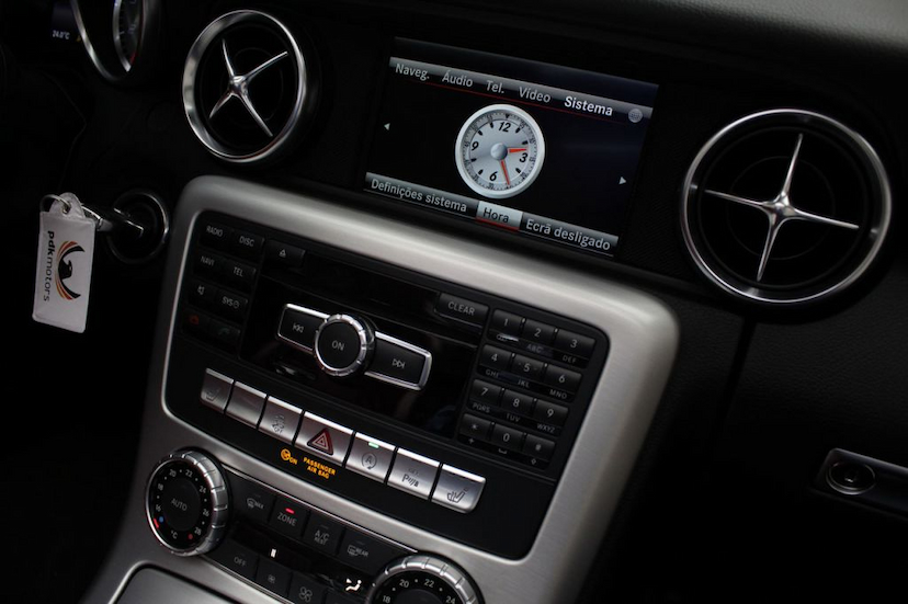 Foto do veículo MERCEDES-BENZ  SLK 300 2016 40.183 KM 164.000,00