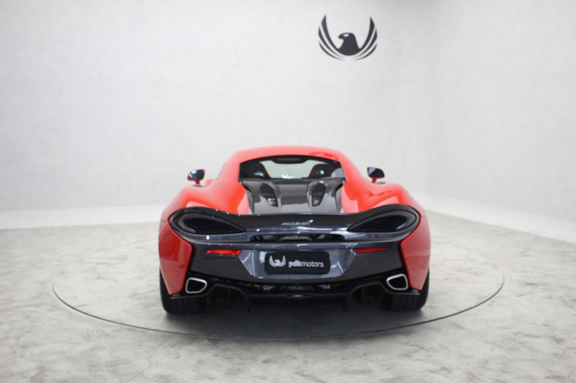 Foto do veículo MCLAREN  540C COUPE 2019 780 KM 1.780.000,00