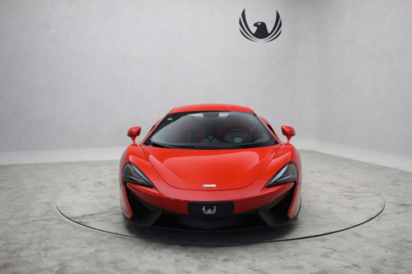 Foto do veículo MCLAREN  540C COUPE 2019 780 KM 1.780.000,00