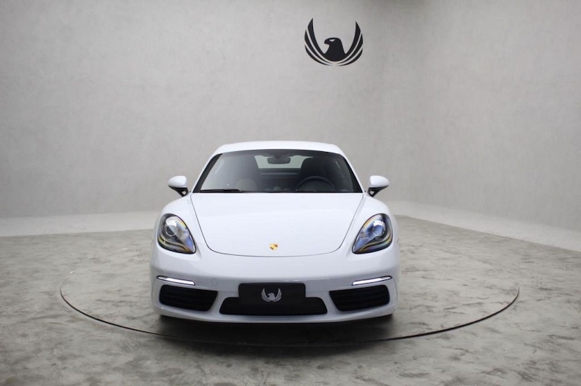 Foto do veículo PORSCHE  718 CAYMAN 2018 10.225 KM 359.000,00