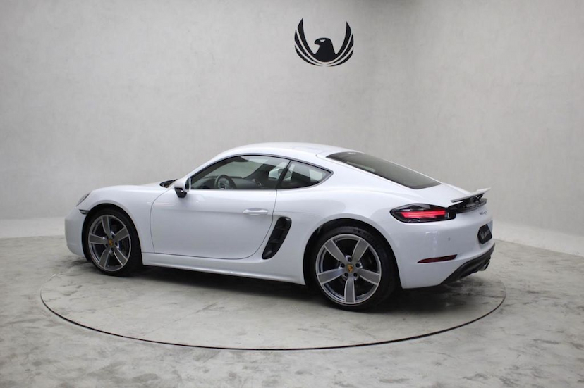 Foto do veículo PORSCHE  718 CAYMAN 2018 10.225 KM 359.000,00