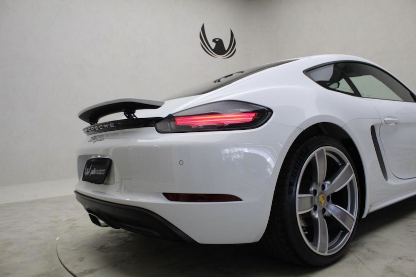 Foto do veículo PORSCHE  718 CAYMAN 2018 10.225 KM 359.000,00