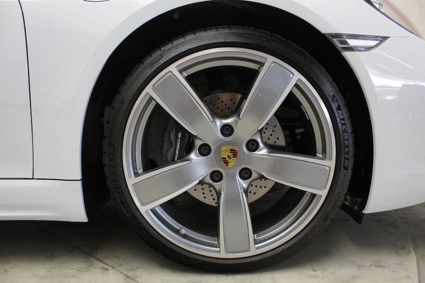 Foto do veículo PORSCHE  718 CAYMAN 2018 10.225 KM 359.000,00