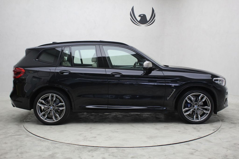 Foto do veículo BMW  X3 M40I 2018 7.636 KM 300.000,00