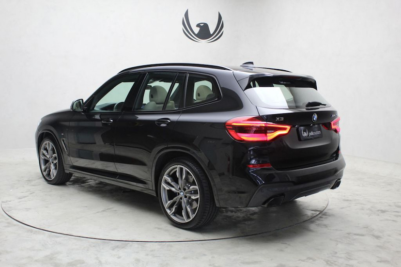 Foto do veículo BMW  X3 M40I 2018 7.636 KM 300.000,00