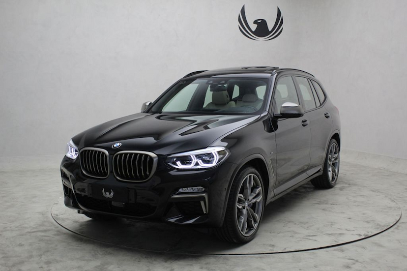 Foto do veículo BMW  X3 M40I 2018 7.636 KM 300.000,00