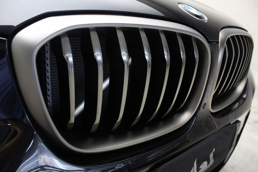Foto do veículo BMW  X3 M40I 2018 7.636 KM 300.000,00