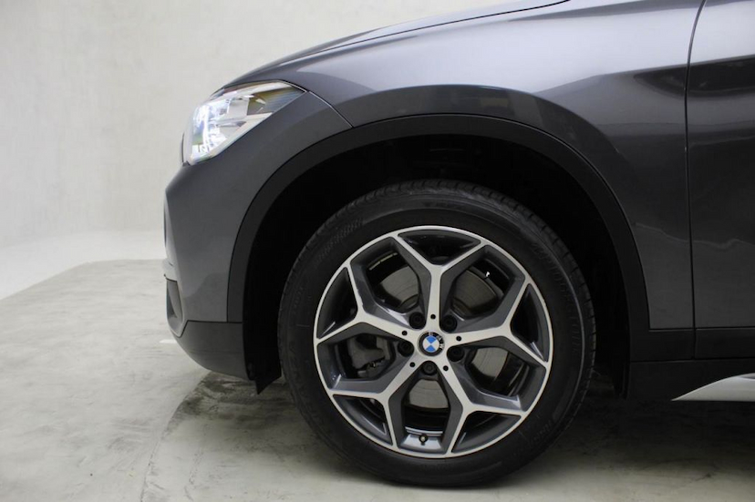 Foto do veículo BMW  X1 20I X-LINE 2018 20.725 KM 139.000,00