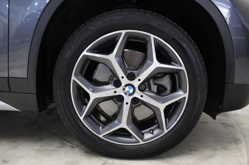 Foto do veículo BMW  X1 20I X-LINE 2018 20.725 KM 139.000,00