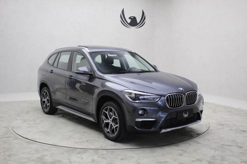 Foto do veículo BMW  X1 20I X-LINE 2018 20.725 KM 139.000,00