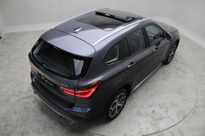 Foto do veículo BMW  X1 20I X-LINE 2018 20.725 KM 139.000,00