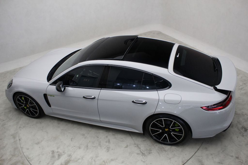 Foto do veículo PORSCHE  PANAMERA 4 E-HYBRID 2018 2.857 KM 589.000,00