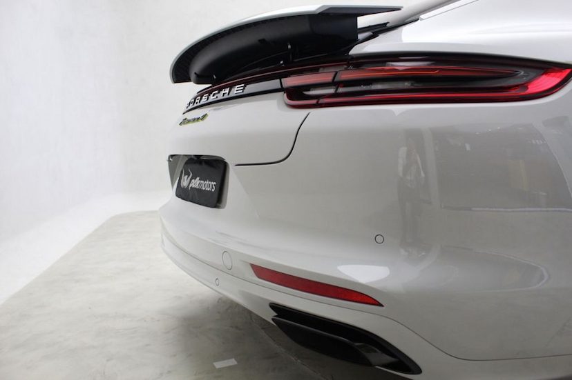 Foto do veículo PORSCHE  PANAMERA 4 E-HYBRID 2018 2.857 KM 589.000,00