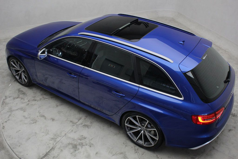 Foto do veículo AUDI RS 4 AVANT QUATTRO 2015 32.330 KM 284.000,00