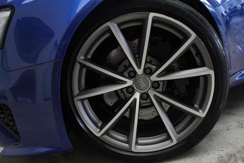 Foto do veículo AUDI RS 4 AVANT QUATTRO 2015 32.330 KM 284.000,00