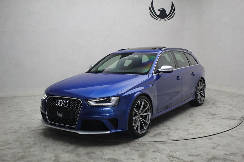 Foto do veículo AUDI RS 4 AVANT QUATTRO 2015 32.330 KM 284.000,00