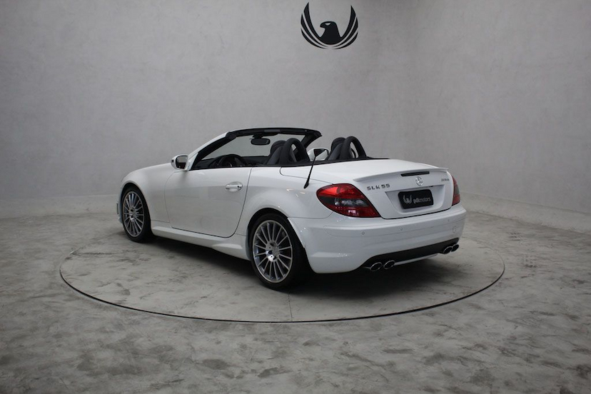 Foto do veículo MERCEDES-BENZ  SLK 55 AMG 2010 44.823 KM 169.000,00