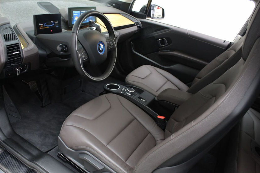 Foto do veículo BMW I30 I3 LCI FULL REX 2020 1.410 KM 255.000,00