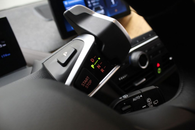Foto do veículo BMW I30 I3 LCI FULL REX 2020 1.410 KM 255.000,00