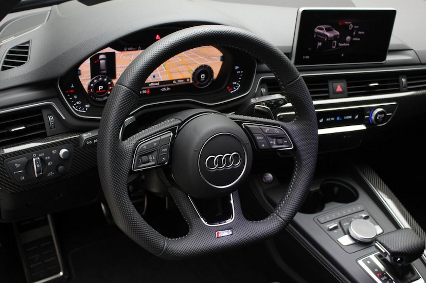 Foto do veículo AUDI RS 4 AVANT QUATTRO 2019 1.720 KM 455.000,00