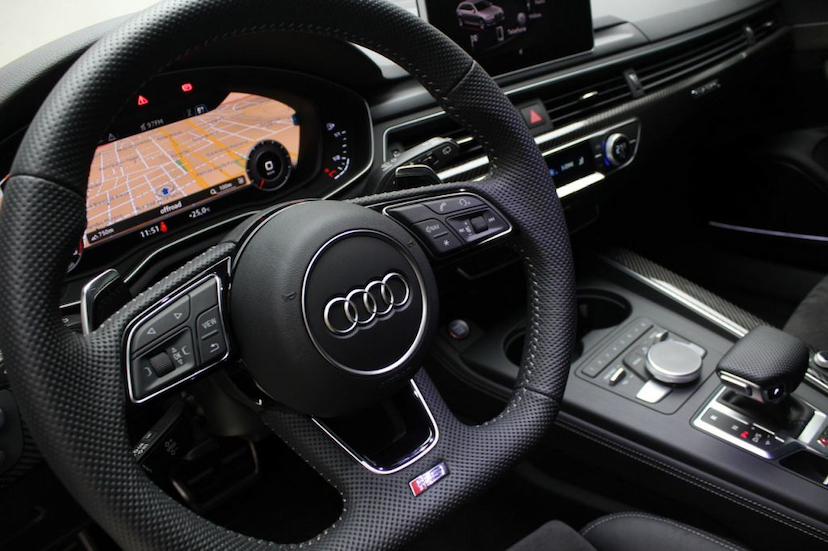 Foto do veículo AUDI RS 4 AVANT QUATTRO 2019 1.720 KM 455.000,00