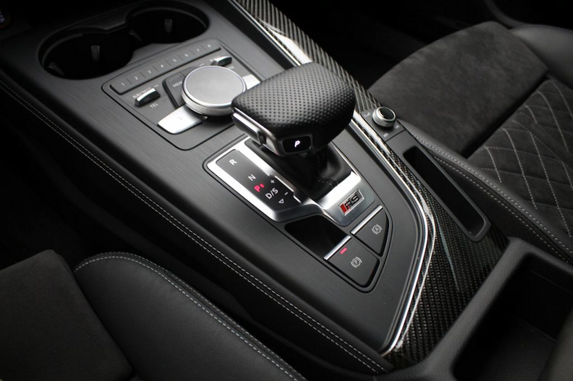 Foto do veículo AUDI RS 4 AVANT QUATTRO 2019 1.720 KM 455.000,00