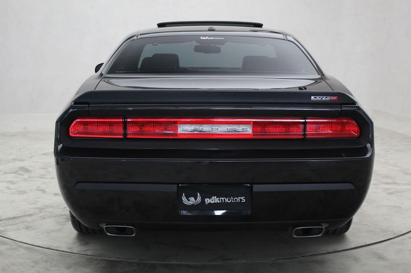 Foto do veículo DODGE  CHALLENGER SRT8 HEMI 2008 8.508 KM 299.000,00