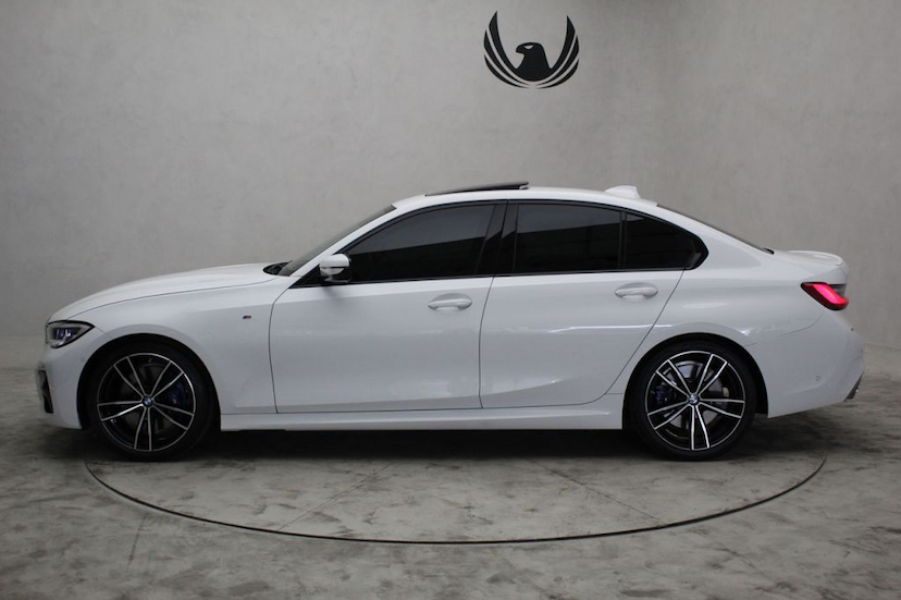 Foto do veículo BMW  330I M SPORT 2020 12.888 KM 255.000,00