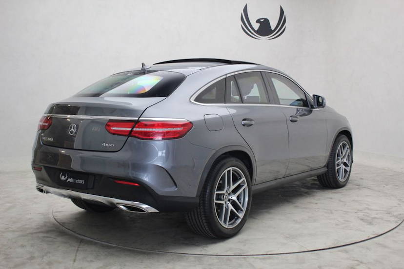 Foto do veículo MERCEDES-BENZ  GLE 400 COUPé 2017 30.290 KM 299.000,00