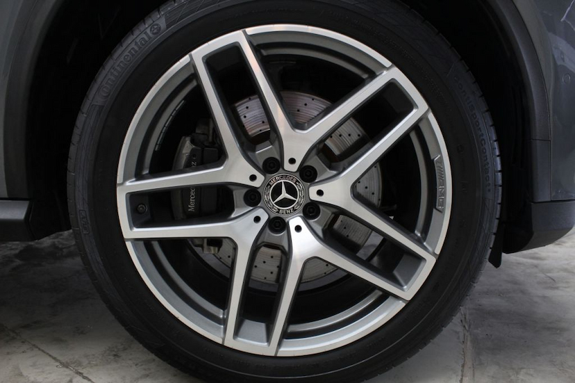 Foto do veículo MERCEDES-BENZ  GLE 400 COUPé 2017 30.290 KM 299.000,00