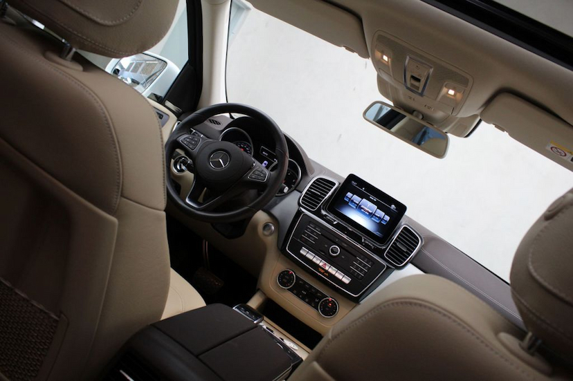 Foto do veículo MERCEDES-BENZ  GLS 350D 7L 2019 1.835 KM 459.000,00