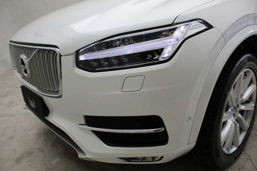 Foto do veículo VOLVO  XC90 D5 INSCRIPTION 7L 2019 3.435 KM 349.000,00