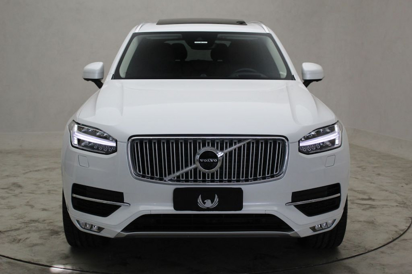 Foto do veículo VOLVO  XC90 D5 INSCRIPTION 7L 2019 3.435 KM 349.000,00