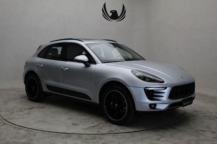 Foto do veículo PORSCHE  MACAN S 2017 34.080 KM 319.900,00