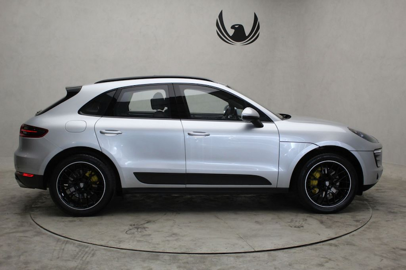 Foto do veículo PORSCHE  MACAN S 2017 34.080 KM 319.900,00
