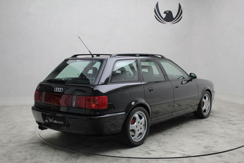 Foto do veículo AUDI  RS2 AVANT 1995 4.111 KM 899.000,00