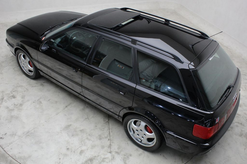 Foto do veículo AUDI  RS2 AVANT 1995 4.111 KM 899.000,00
