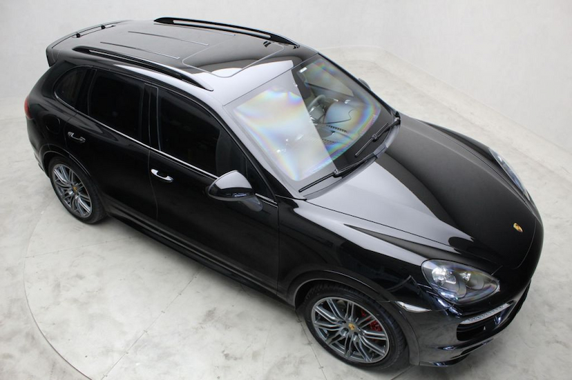 Foto do veículo PORSCHE  CAYENNE GTS 2014 48.040 KM 280.000,00