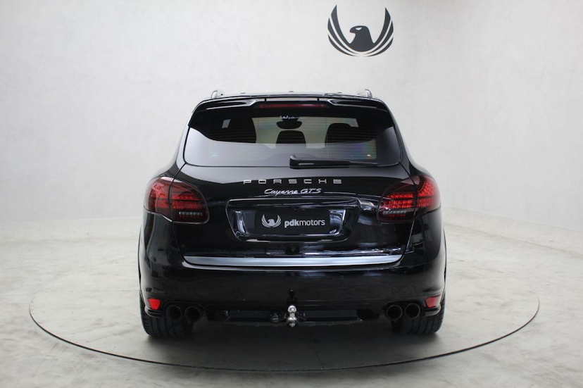 Foto do veículo PORSCHE  CAYENNE GTS 2014 48.040 KM 280.000,00