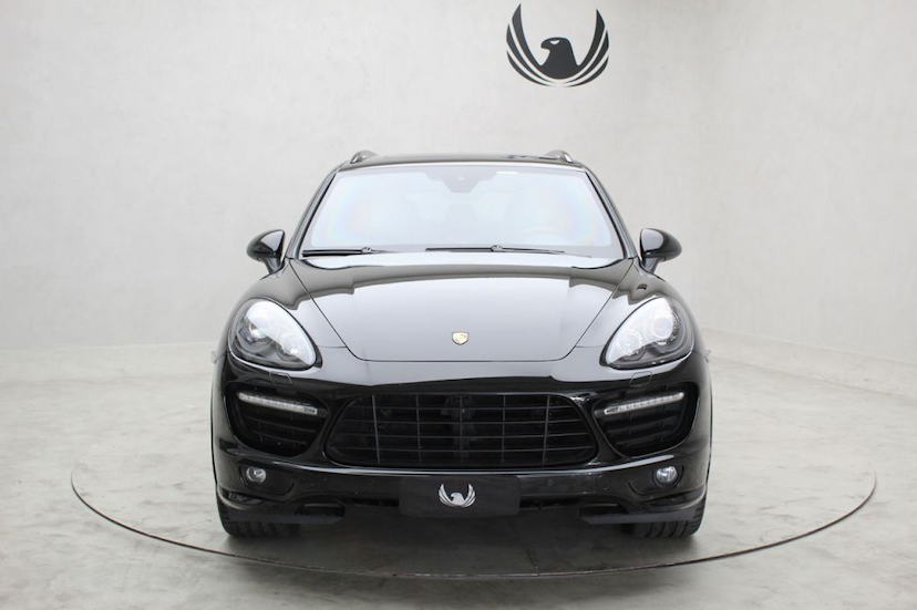 Foto do veículo PORSCHE  CAYENNE GTS 2014 48.040 KM 280.000,00