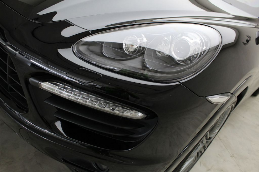 Foto do veículo PORSCHE  CAYENNE GTS 2014 48.040 KM 280.000,00