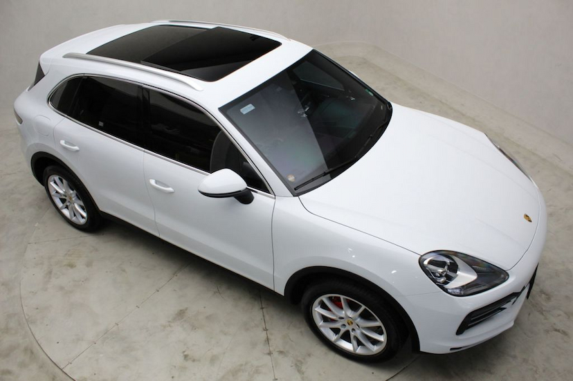 Foto do veículo PORSCHE  CAYENNE V6 2019 34.890 KM 359.000,00
