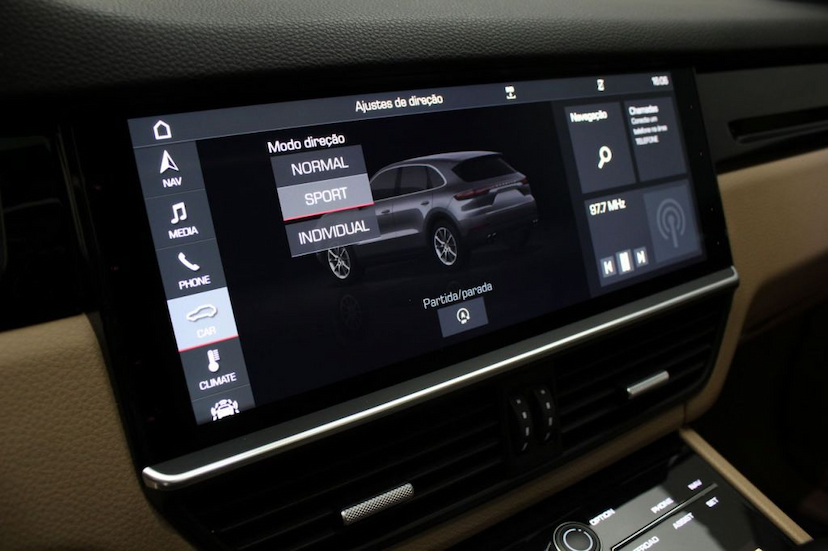 Foto do veículo PORSCHE  CAYENNE V6 2019 34.890 KM 359.000,00