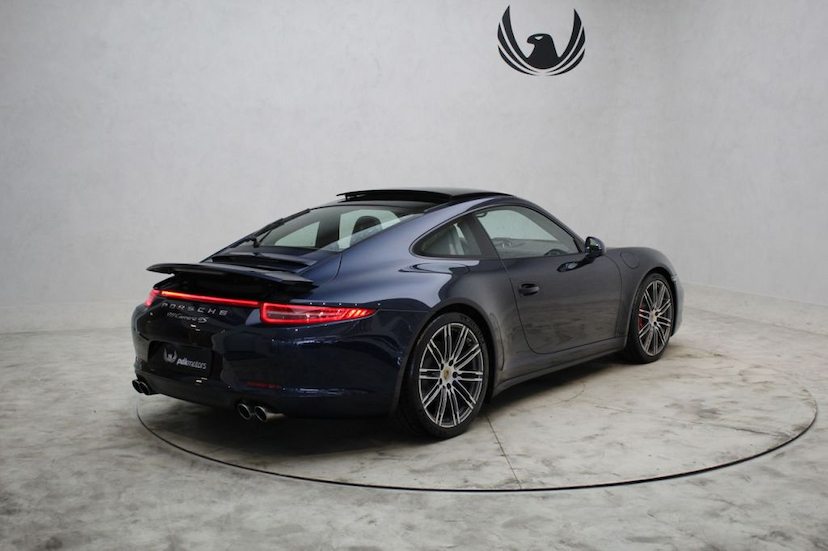 Foto do veículo PORSCHE  911 CARRERA 4S 2015 12.570 KM 569.000,00