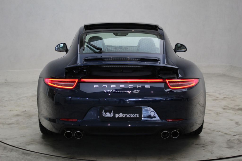 Foto do veículo PORSCHE  911 CARRERA 4S 2015 12.570 KM 569.000,00