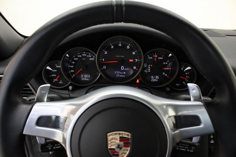 Foto do veículo PORSCHE  911 CARRERA 2009 31.305 KM 319.000,00