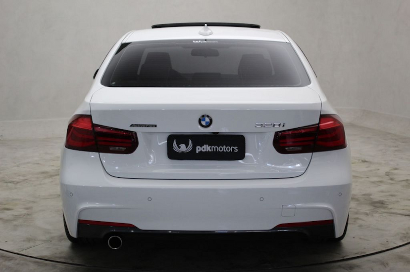 Foto do veículo BMW  320I M SPORT GP 2018 27.061 KM 139.900,00